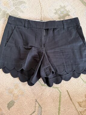 NWOT Jcrew Black Scallop-Hem Cotton Shorts